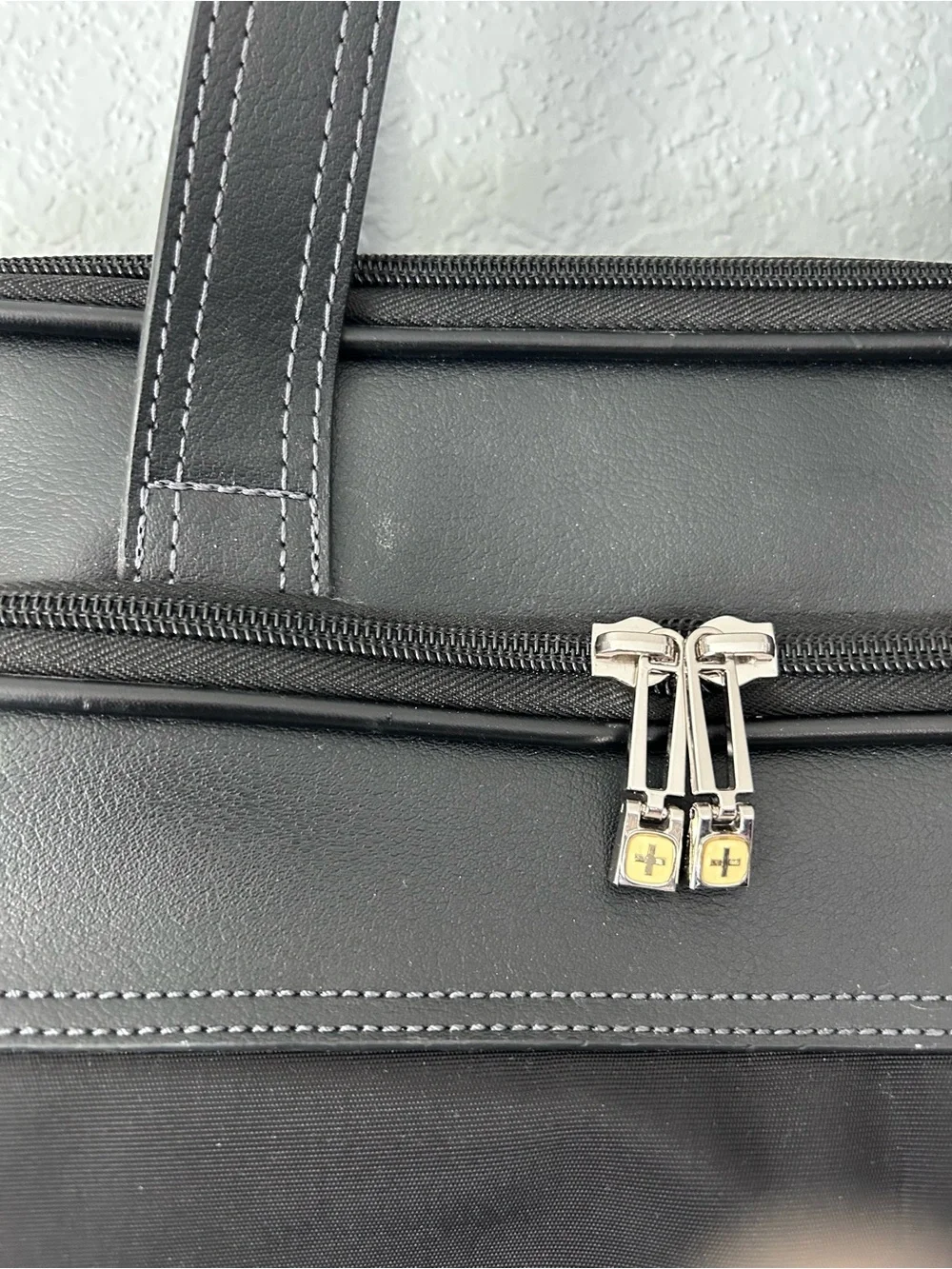Wenger Swiss Faux Leather Trim Briefcase Laptop Bag